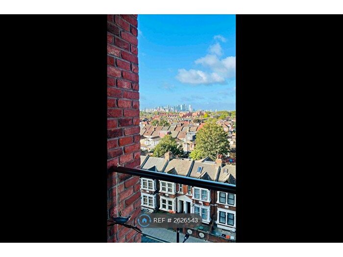 1 Bedroom Flat To Rent In Thunderer Street, London, E13
