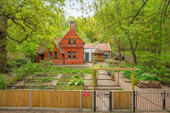 3 Bedroom Detached House For Sale In Buckhurst Road, Ascot, SL5