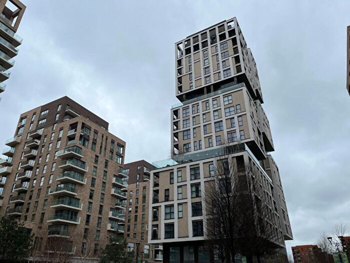 2 Bedroom Flat To Rent In Birch House, Pegler Square, London, , [Ref:NcqHzw], SE3