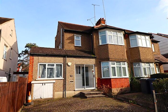 4 Bedroom Semi Detached House For Sale In Llanvanor Road, NW2