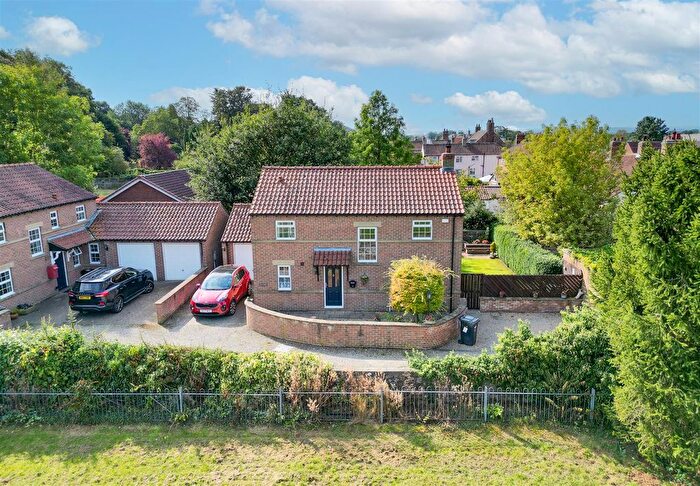 4 Bedroom Detached House For Sale In Melmerby, Ripon, HG4