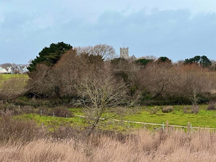 5 Bedroom Town House For Sale In Asquith Close, Christchurch, BH23