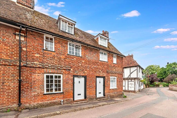 2 Bedroom Cottage For Sale In Rattington Street, Chartham, CT4