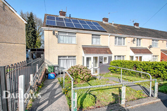3 Bedroom End Of Terrace House For Sale In Hendre Road, Cardiff, CF3
