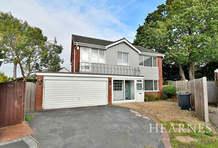4 Bedroom Detached House For Sale In Wollaton Road, Ferndown, BH22