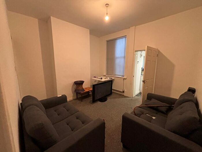 2 Bedroom Terraced House For Sale In Bond Street, Stoke-on-Trent, ST6