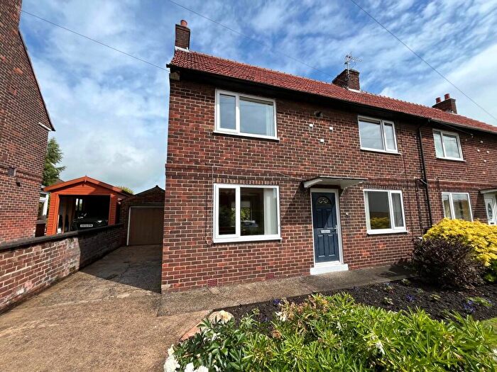 3 Bedroom Semi-Detached House For Sale In Lascelles Lane, Northallerton, North Yorkshire, England, DL6