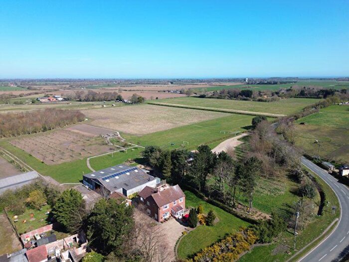 5 Bedroom Smallholding For Sale In Great Hatfield, Hull, HU11