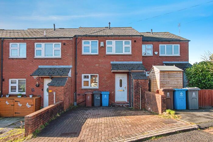 3 Bedroom Terraced House For Sale In Markenfield Drive, Shaw, Oldham, Greater Manchester, OL2