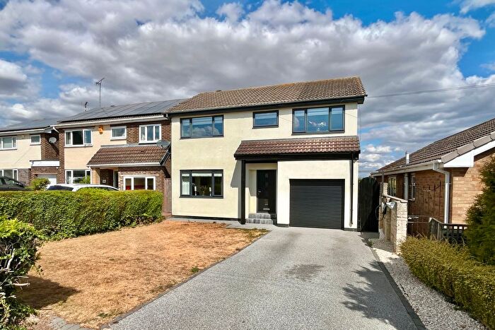 4 Bedroom Detached House For Sale In Saffron Crescent, Tickhill, Doncaster, DN11
