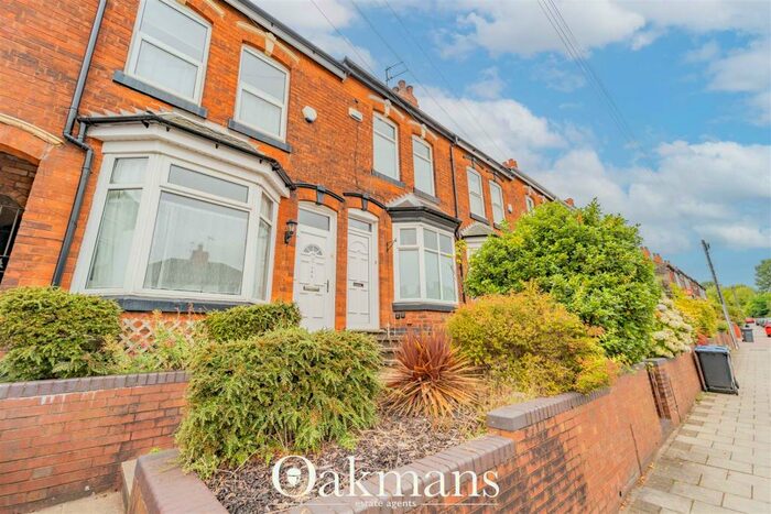 4 Bedroom House To Rent In Warwards Lane, Birmingham, B29