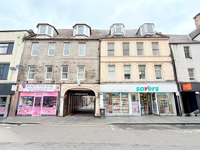 2 Bedroom Flat To Rent In High Street, Perth, PH1