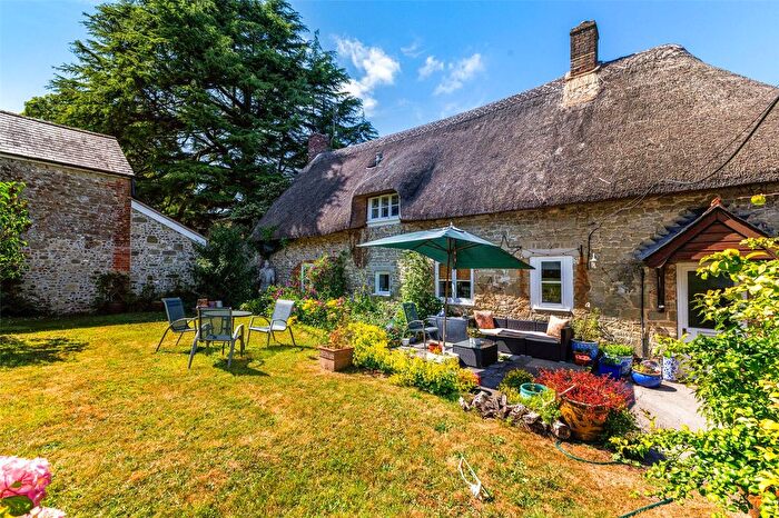 3 Bedroom Country House For Sale In Green Lane, Ashmore, Salisbury, SP5
