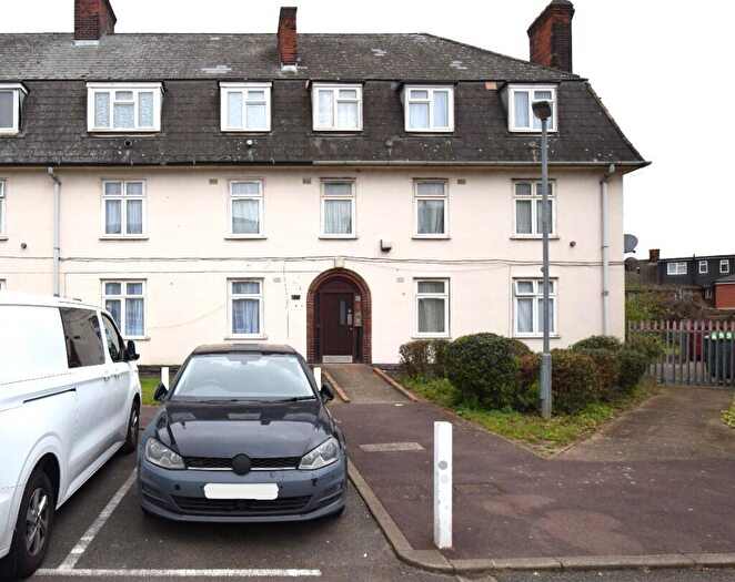 2 Bedroom Flat To Rent In Moore Crescent, Barking, London, RM9