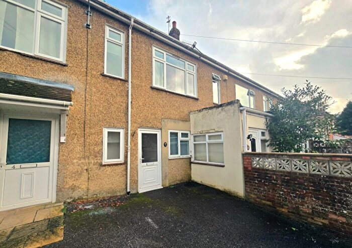 1 Bedroom Maisonette To Rent In Seaward Gardens, Itchen, SO19