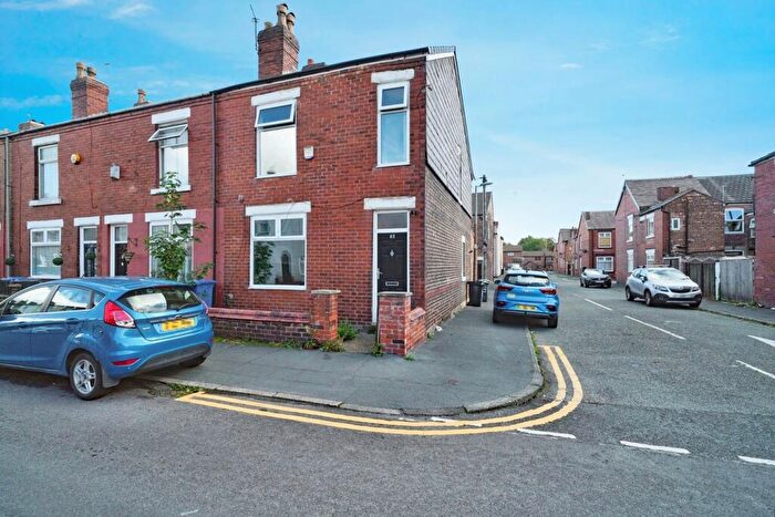 3 Bedroom End Of Terrace House For Sale In Stapleton Street, Salford, M6