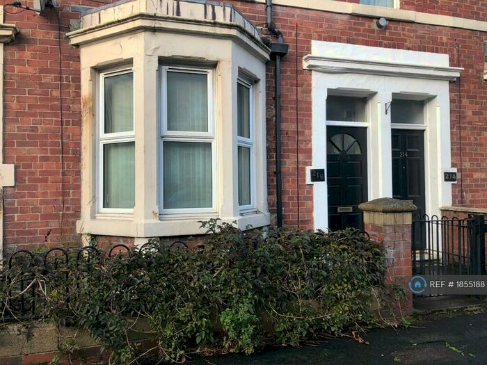 2 Bedroom Flat To Rent In Westbourne Avenue, Gateshead, NE8