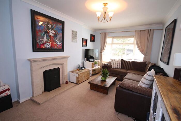4 Bedroom Detached House For Sale In Vine Way, Brentwood, CM14