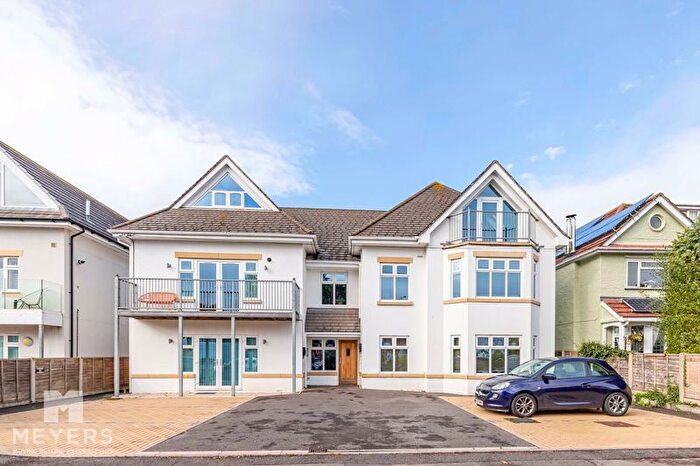 1 Bedroom Flat To Rent In Pinecliffe Avenue, Bournemouth, BH6