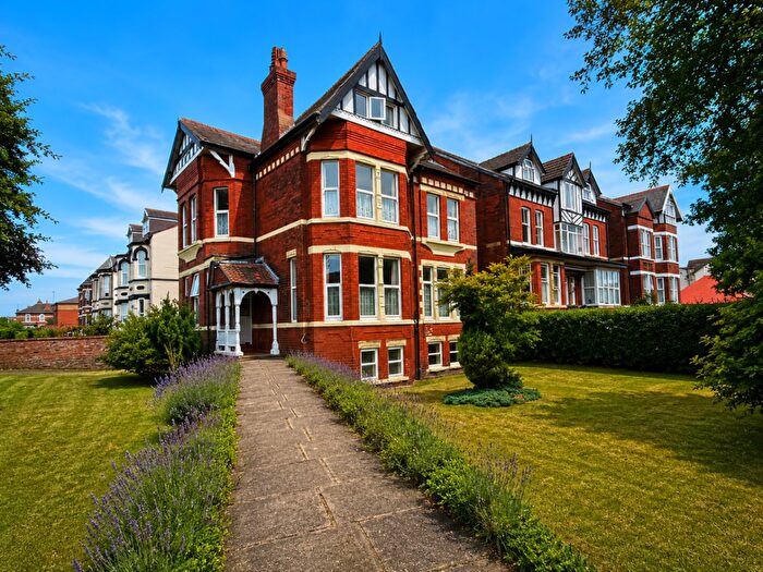 5 Bedroom Detached House For Sale In Southport, Merseyside, PR9
