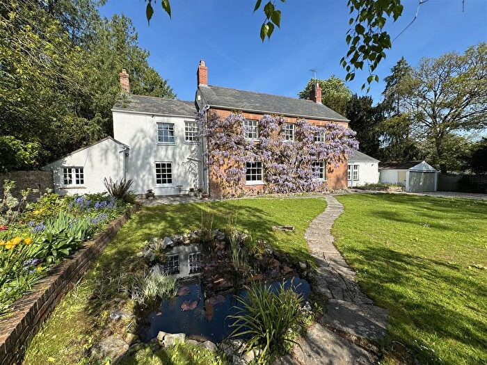 6 Bedroom Detached House For Sale In Hatch Beauchamp, Taunton, TA3