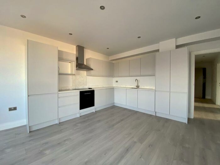 1 Bedroom Flat To Rent In Kings Oak Building, Harrow, HA1
