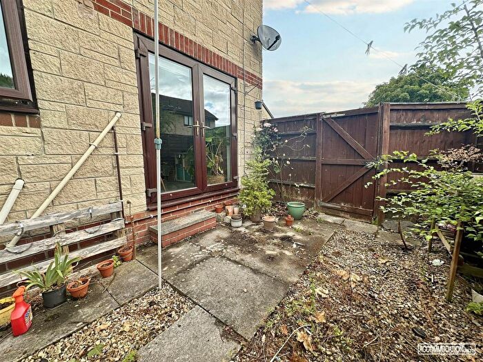 1 Bedroom Flat To Rent In Apple Tree Court Worle Weston-Super-Mare, BS22