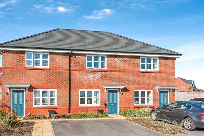 2 Bedroom Terraced House For Sale In Merchant Crescent, Faringdon, SN7