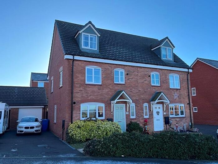 4 Bedroom Property For Sale In Hare Edge Drive, Oakwood, Derby, DE21