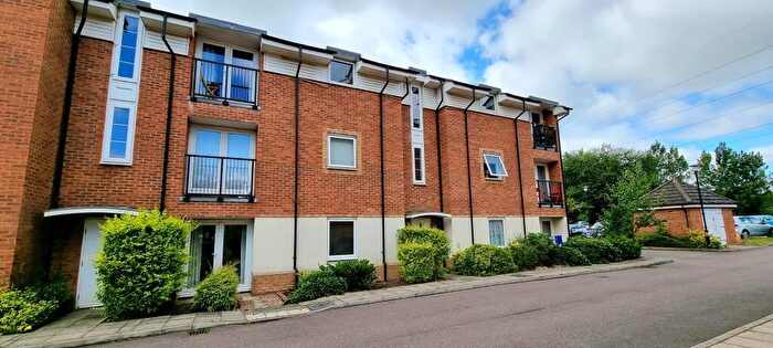 2 Bedroom Flat To Rent In Chequers Field, Welwyn Garden City, AL7