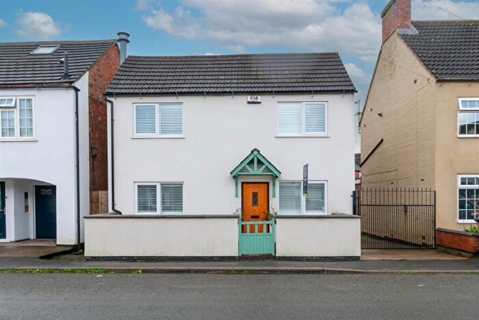 4 Bedroom Detached House For Sale In Nottingham Road, Gotham, Nottingham, NG11
