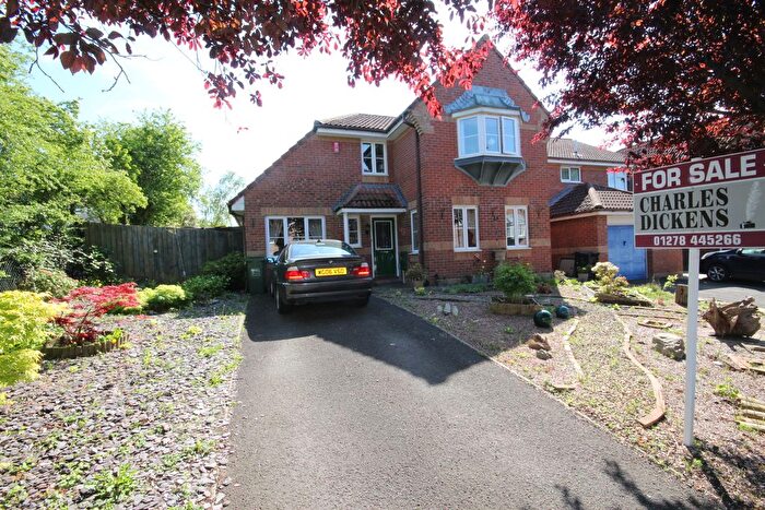 4 Bedroom Detached House For Sale In Highcroft, Woolavington, Bridgwater, TA7