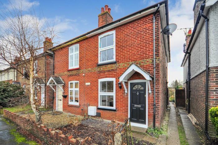 2 Bedroom Semi-Detached House To Rent In Oakdene Road, Peasmarsh, Guildford, Surrey, GU3