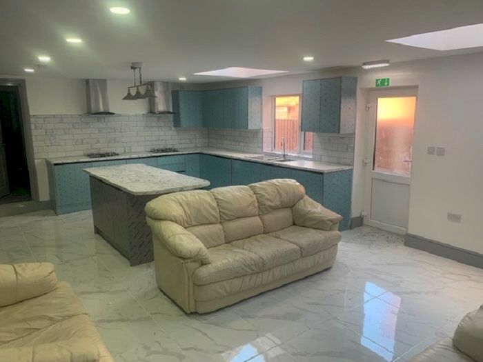 8 Bedroom Terraced House To Rent In Gibbins Road, Selly Oak B29