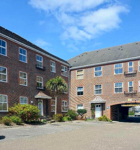 Studio To Rent In Paxton Road, London, SE23