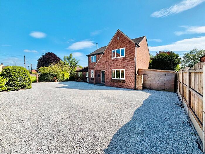 4 Bedroom Detached House For Sale In West End, Rawcliffe, Goole, East Yorkshire, DN14