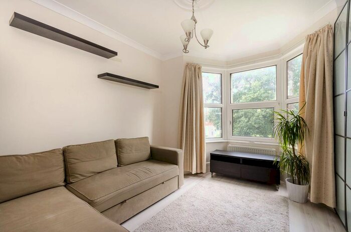 Studio To Rent In Tierney Road, Streatham Hill, London, SW2