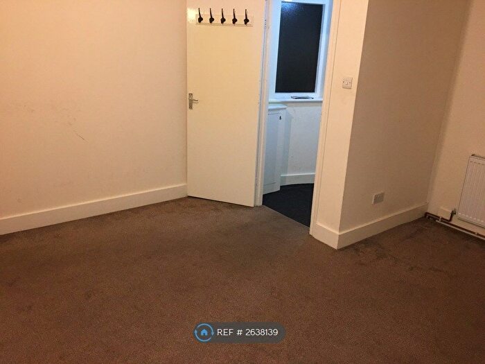 1 Bedroom Flat To Rent In Leyton, London, E10