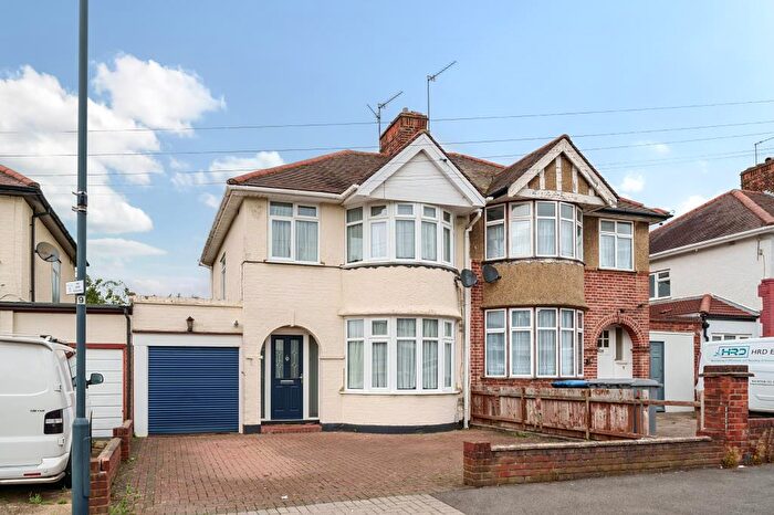 3 Bedroom Semi-Detached House To Rent In Rugby Road, Kingsbury, NW9