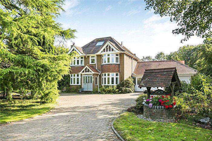 5 Bedroom Country House For Sale In Common Road, Studham, Dunstable, Bedfordshire, LU6