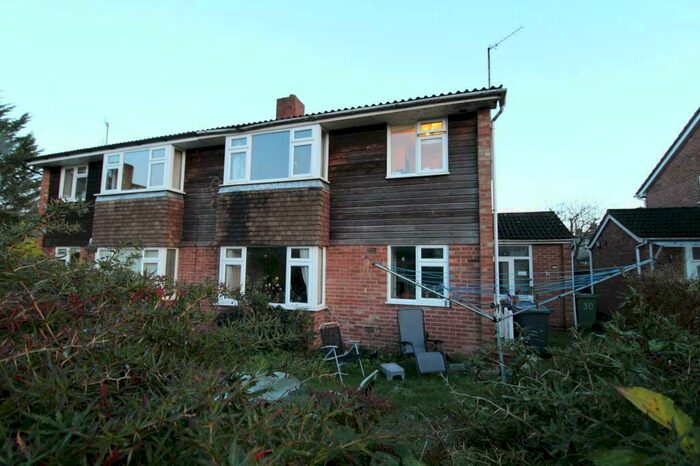 2 Bedroom Flat To Rent In Chatsworth Avenue, Cambridge, Cambridgeshire, CB4