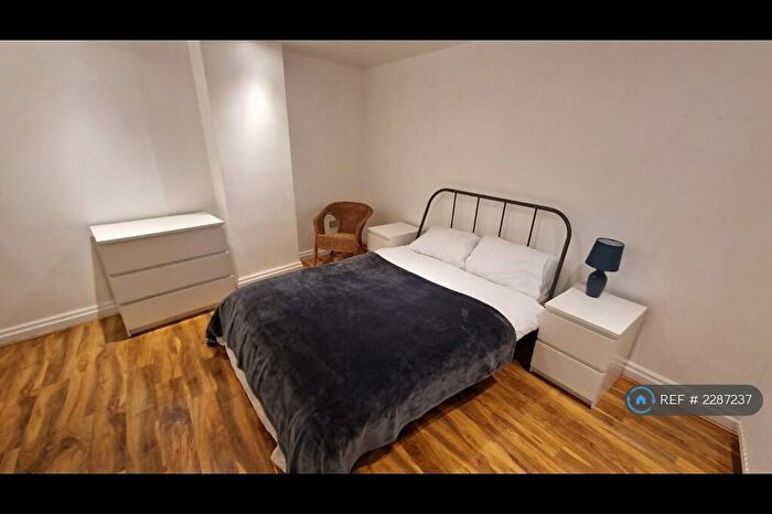 1 Bedroom Flat To Rent In Leopold Avenue, Manchester, M20