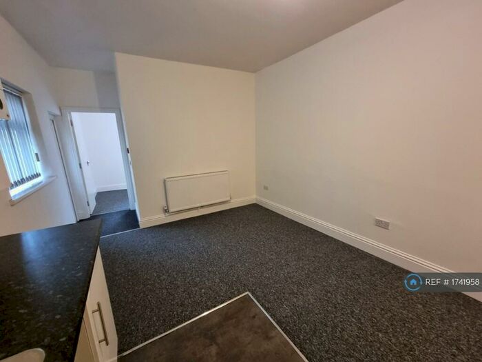 1 Bedroom Flat To Rent In Boulevard, Hull, HU3