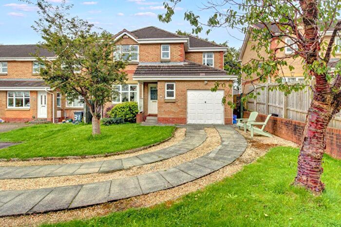 4 Bedroom Detached House For Sale In Perrays Crescent, Dumbarton, G82