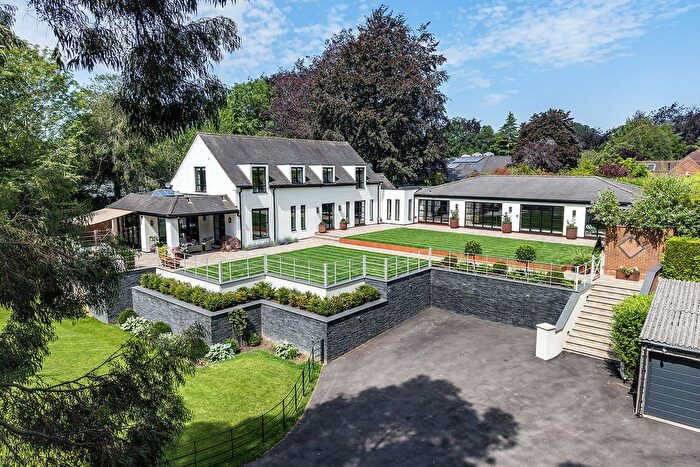4 Bedroom Detached House For Sale In Upper Spring Lane, Kenilworth, Warwickshire, CV8