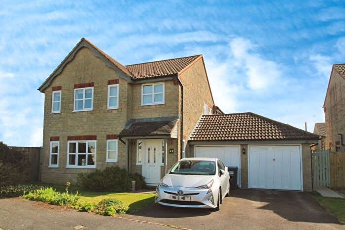 4 Bedroom Detached House For Sale In Reeds, Cricklade, SN6