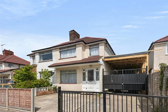 3 Bedroom Property For Sale In Coronation Road, Hayes, UB3