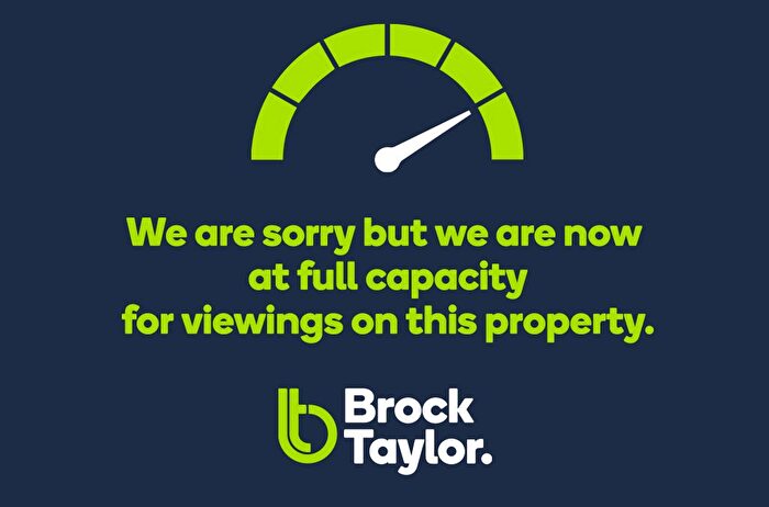 1 Bedroom Flat To Rent In Holmes Park, North Street, RH12