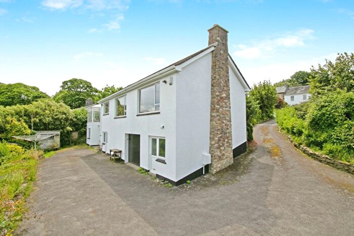 4 Bedroom Detached House For Sale In St. Michaels Road, Ponsanooth, Truro, Cornwall, TR3
