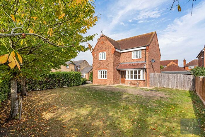 4 Bedroom Country House For Sale In Blanes Close, Long Crendon, Aylesbury, Buckinghamshire, HP18